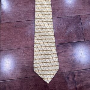 CHANEL Yellow Patterned Silk Men's Tie
